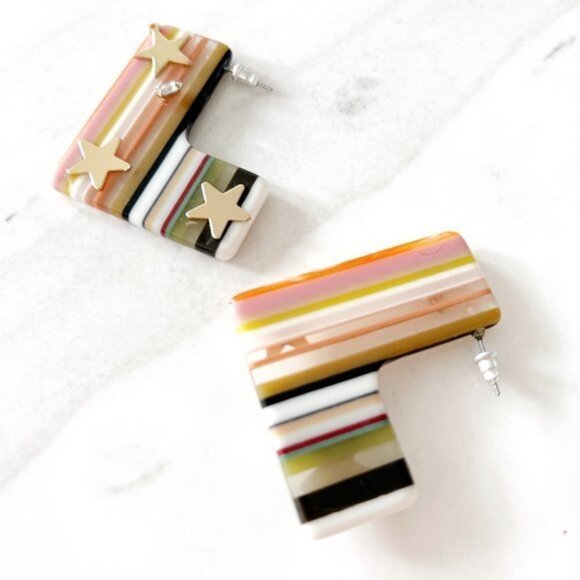 Star Resin Block Earrings - Picture 3 of 4